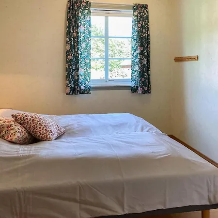 Holiday home Lovely In Fiksdalen With Wifi Fiksdal