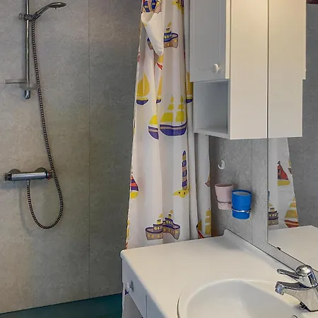 Holiday home Lovely In Fiksdalen With Wifi